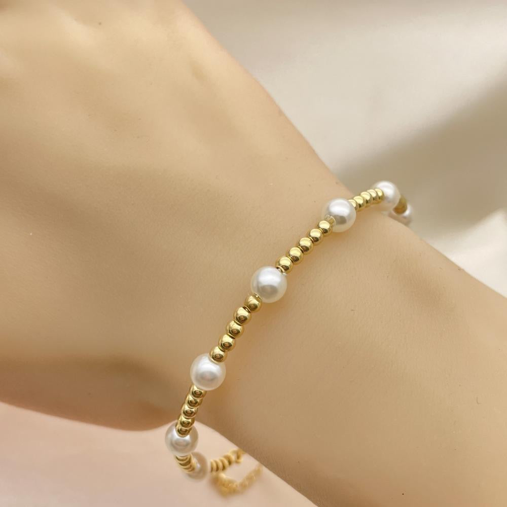 BRACELET WITH PEARLS